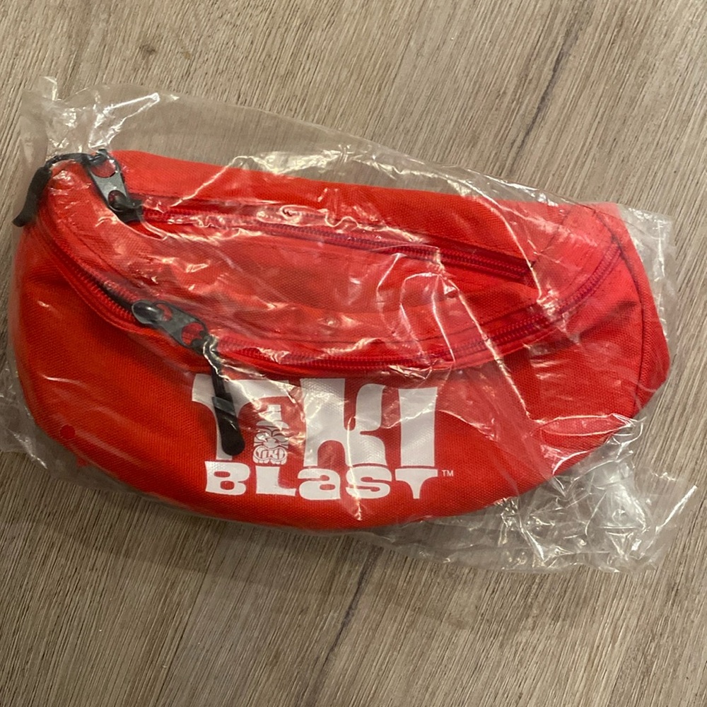 New! Fanny pack